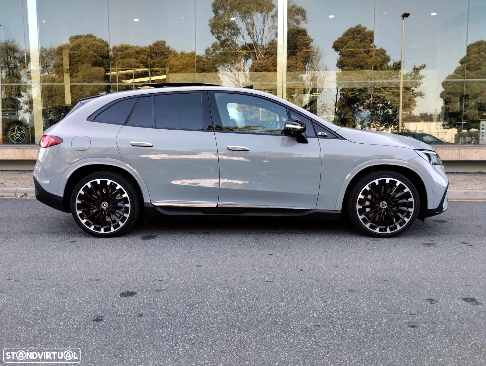 Mercedes-Benz EQE SUV 500 4Matic - 19