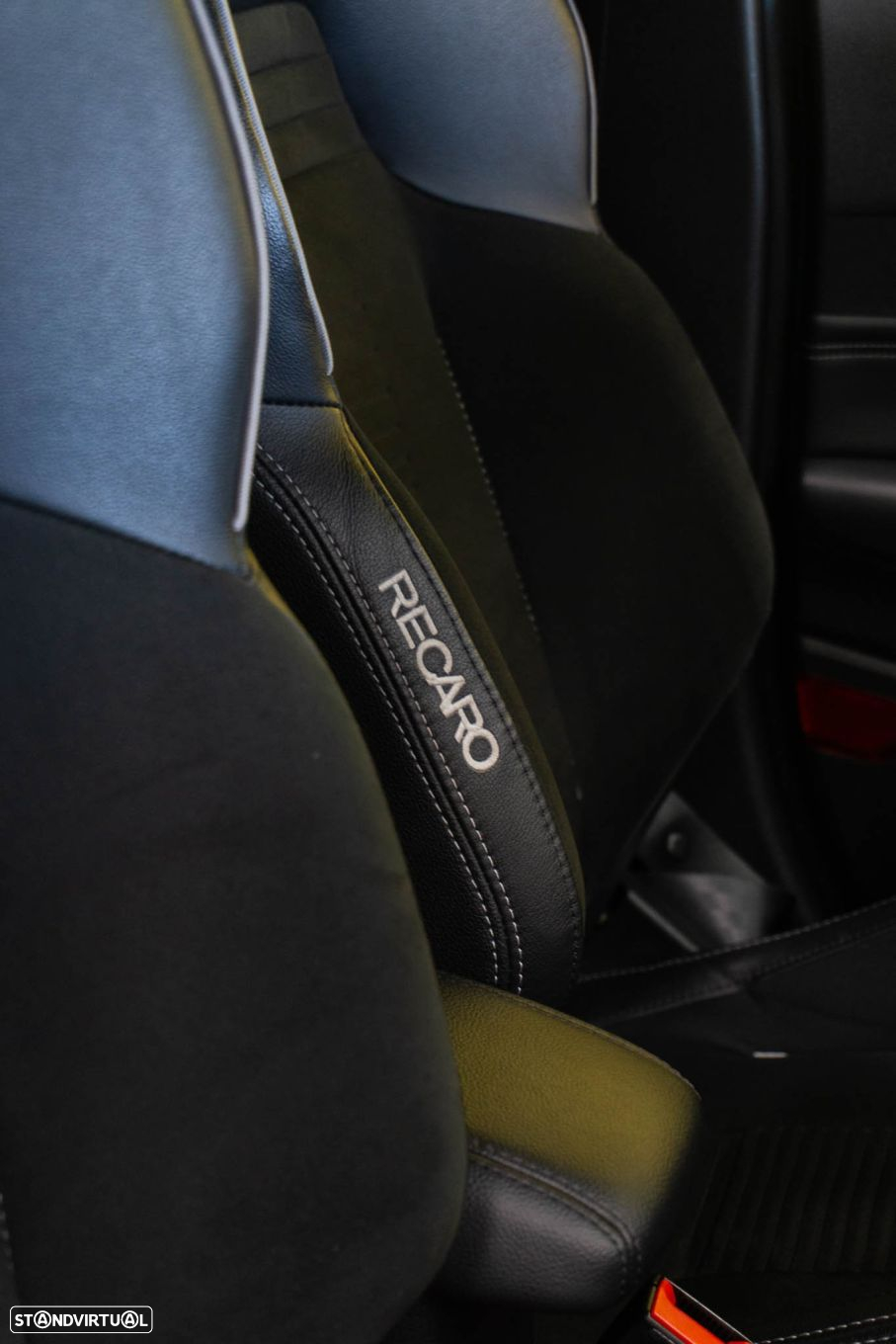 Ford Fiesta 1.5 EcoBoost ST - 18