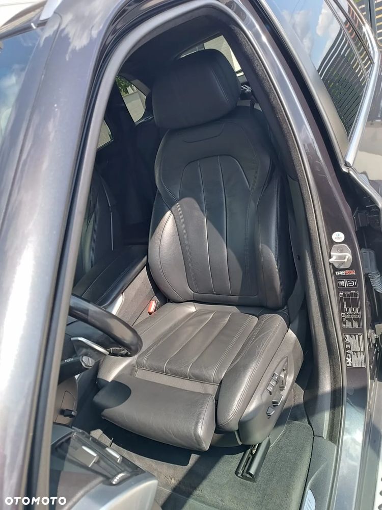 BMW X5 xDrive30d - 10