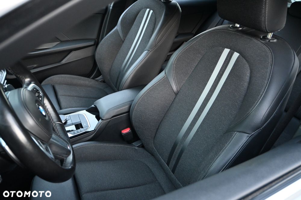 BMW Seria 1 118d Business Edition sport - 27