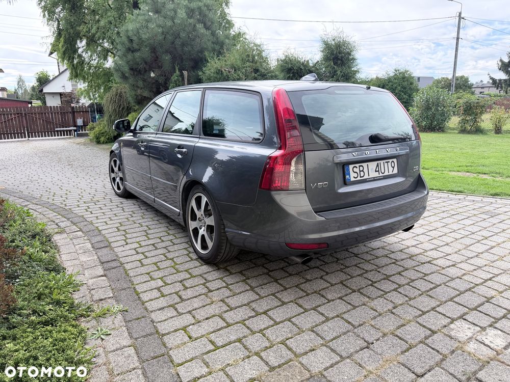 Volvo V50 D3 Kinetic - 4
