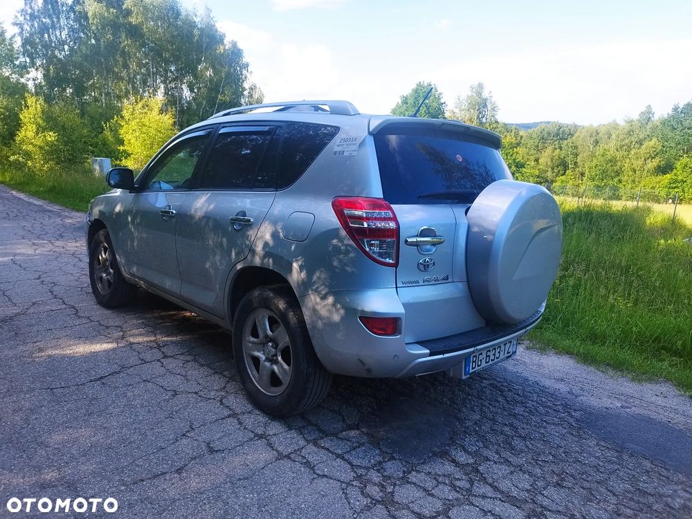 Toyota RAV4 2.2 D-4D 4x4 Life - 4