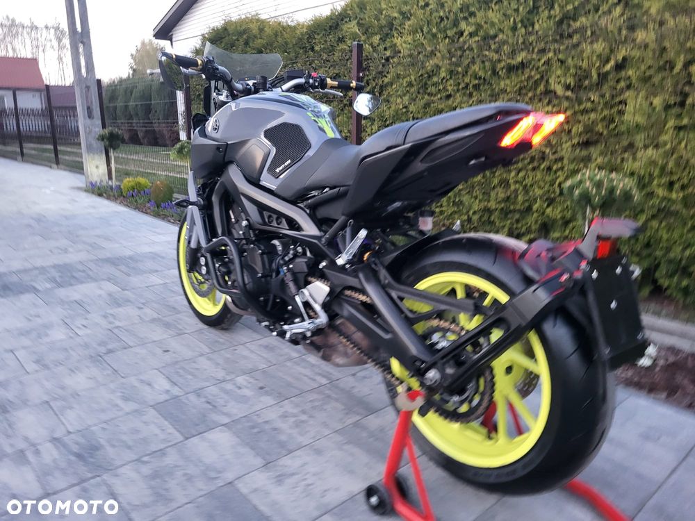Yamaha MT - 10