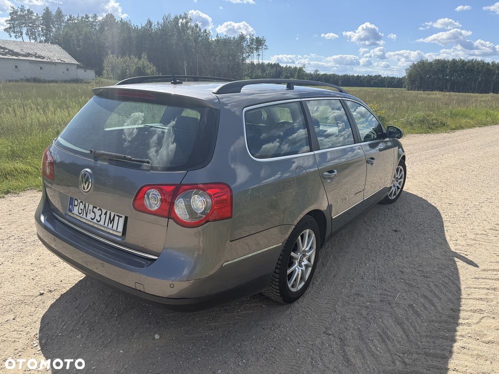 Volkswagen Passat - 3