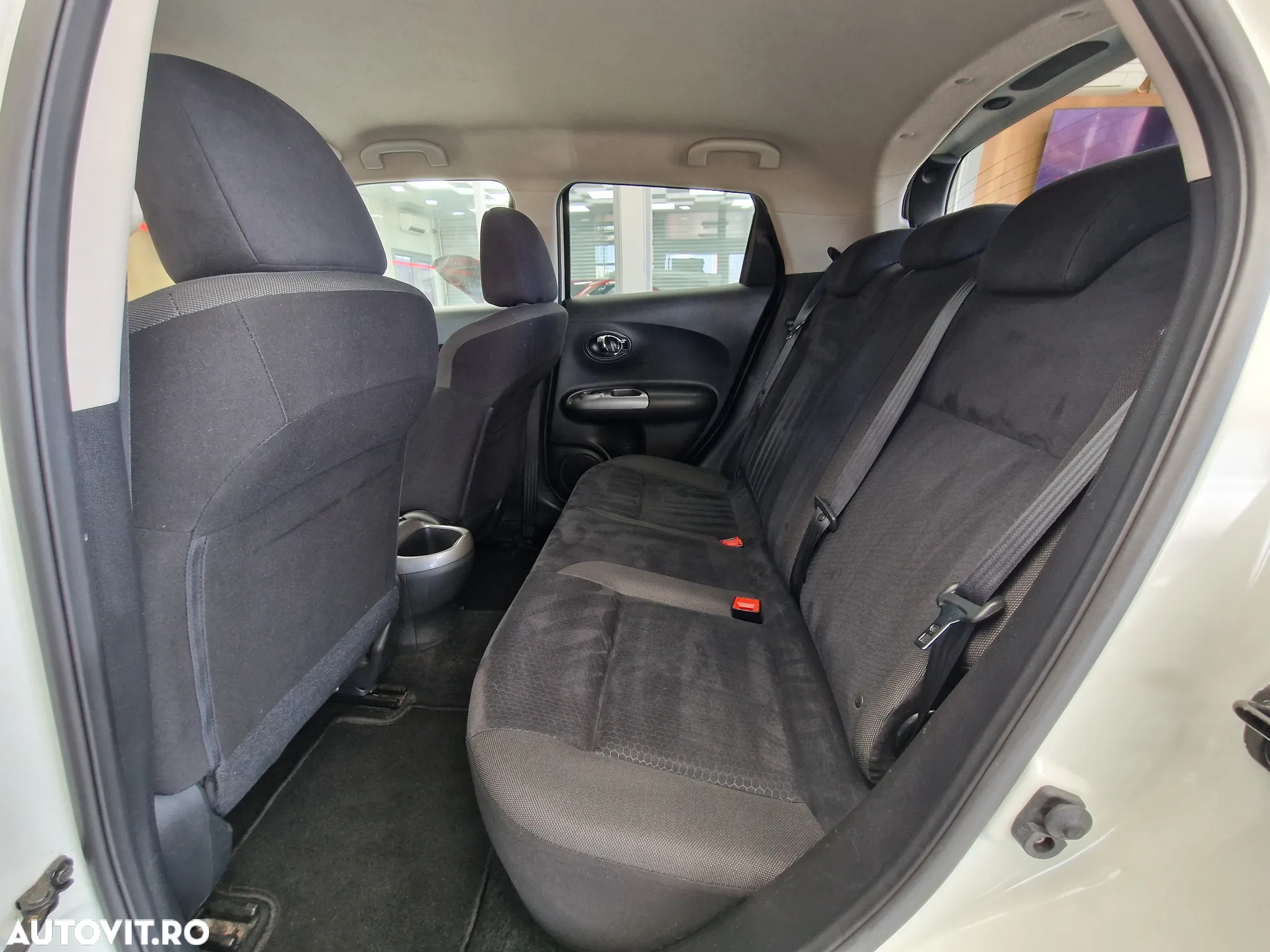 Nissan Juke 1.6 DIG-T ALL-MODE 4x4i CVT n-tec - 7
