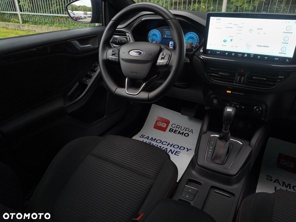 Ford Focus 1.0 EcoBoost mHEV ST-Line X - 16