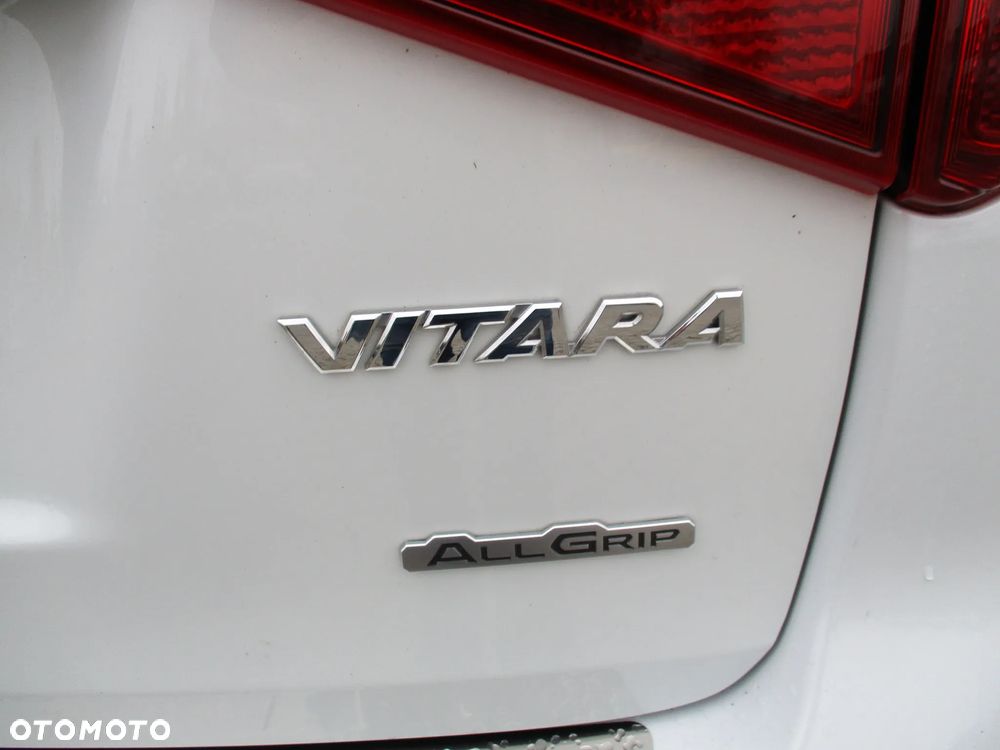 Suzuki Vitara 1.0 Boosterjet Premium 4WD - 11