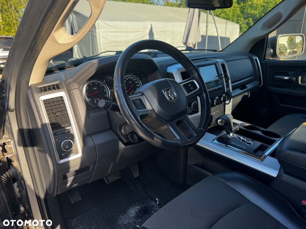 Dodge RAM 5.7 4x4 - 28
