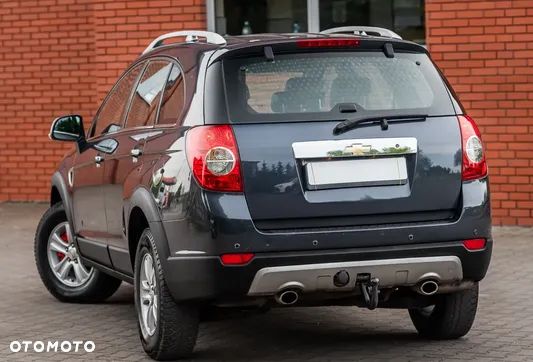 Chevrolet Captiva 3.2 4WD 7 Sitzer LT - 14