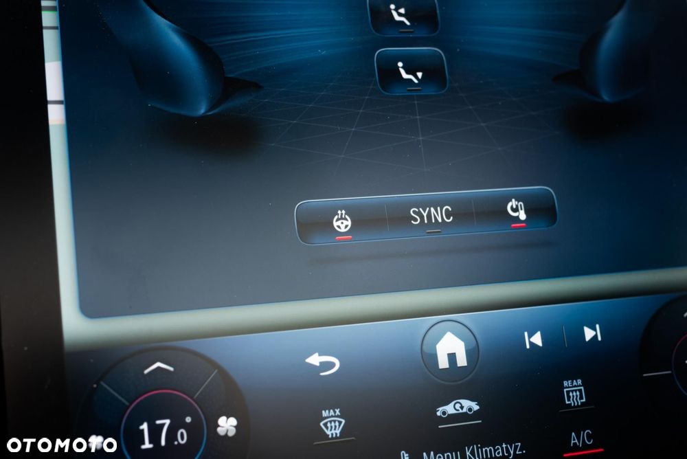 Mercedes-Benz GLC 300 mHEV 4-Matic AMG Line - 28