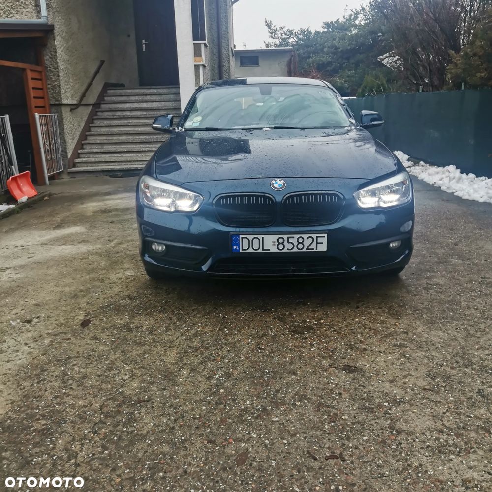 BMW Seria 1 116d Sport Line - 1