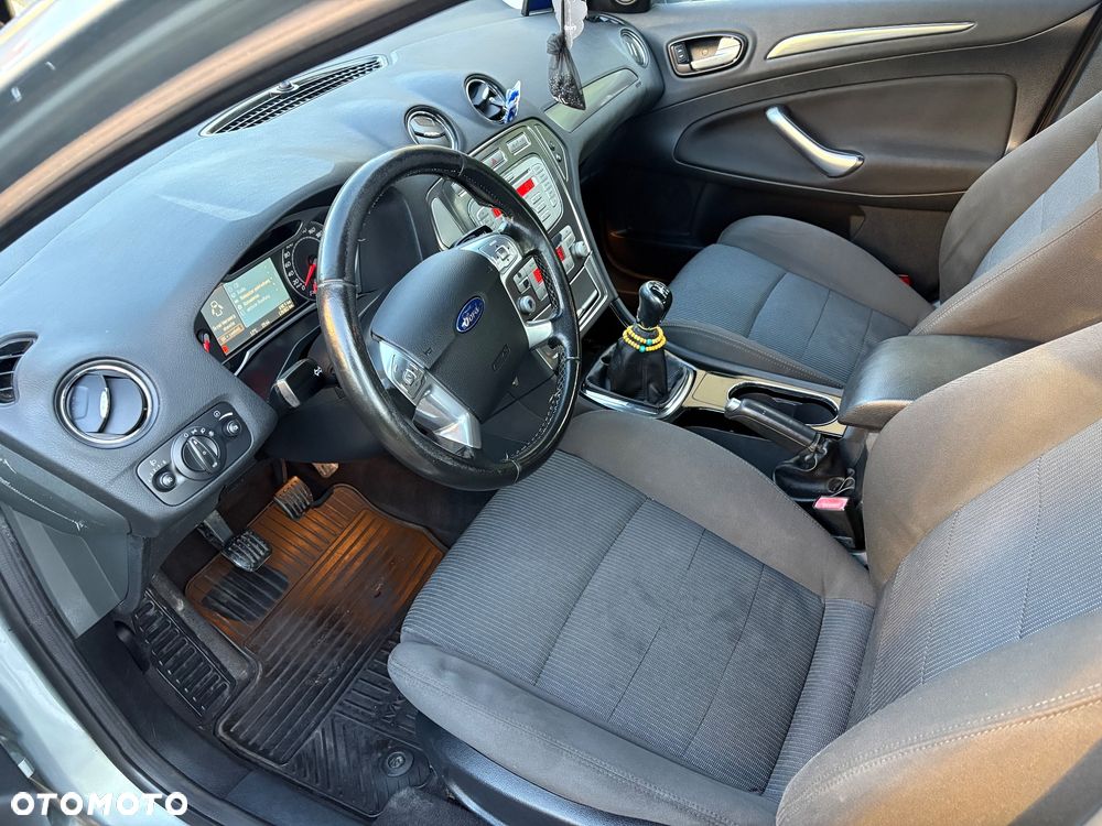 Ford Mondeo 1.6 Titanium - 15