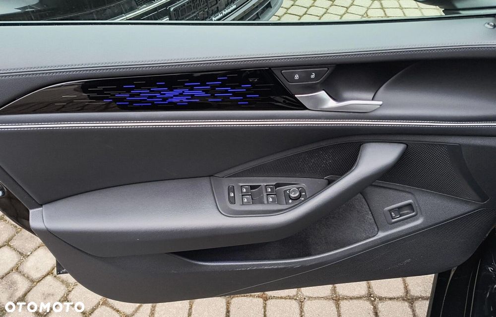 Volkswagen Passat - 25