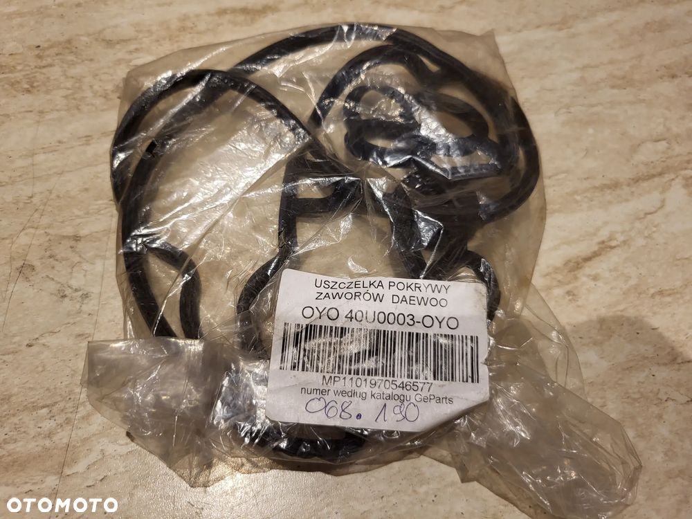 Uszczelka pokrywy  ZAWORÓW DAEWOO ESPERO, NEXIA 1.5 10.93-06.99 - 1