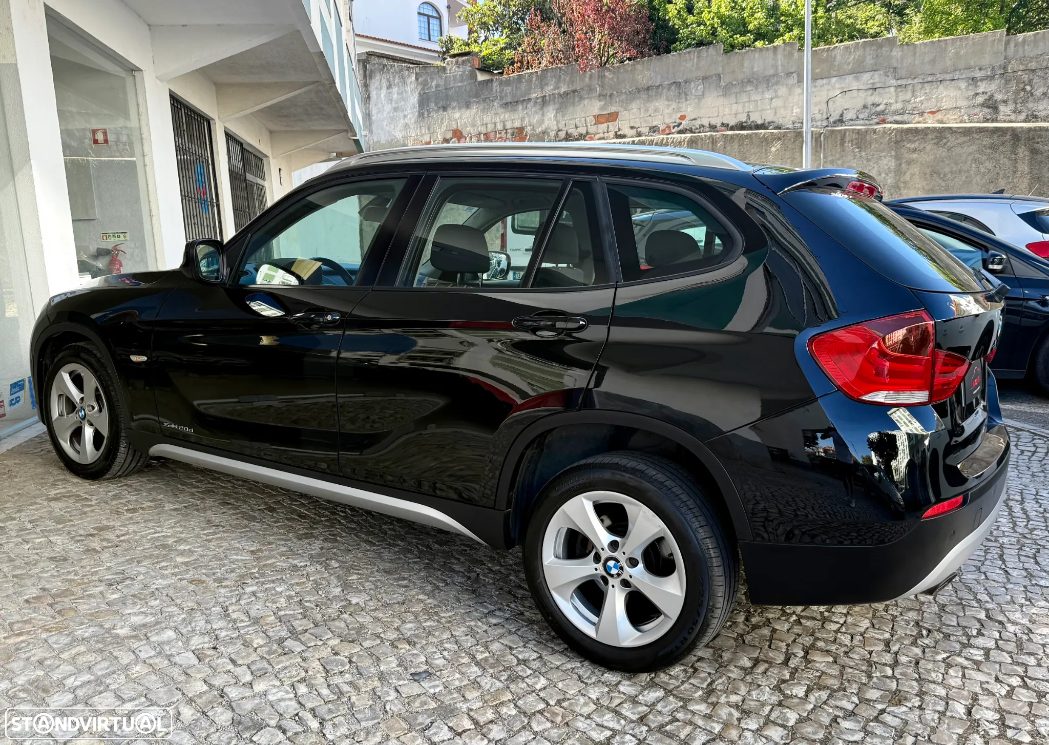 BMW X1 20 d sDrive EDynamics xLine - 6