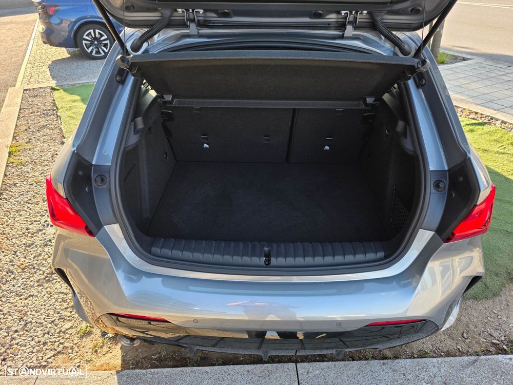 BMW 116 d Pack Desportivo M - 26