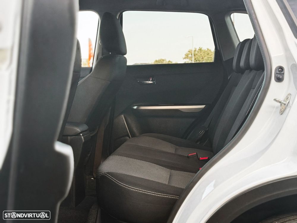 Suzuki Vitara 1.0T GLE AT - 10