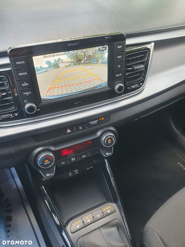 Kia Rio 1.2 XL - 10