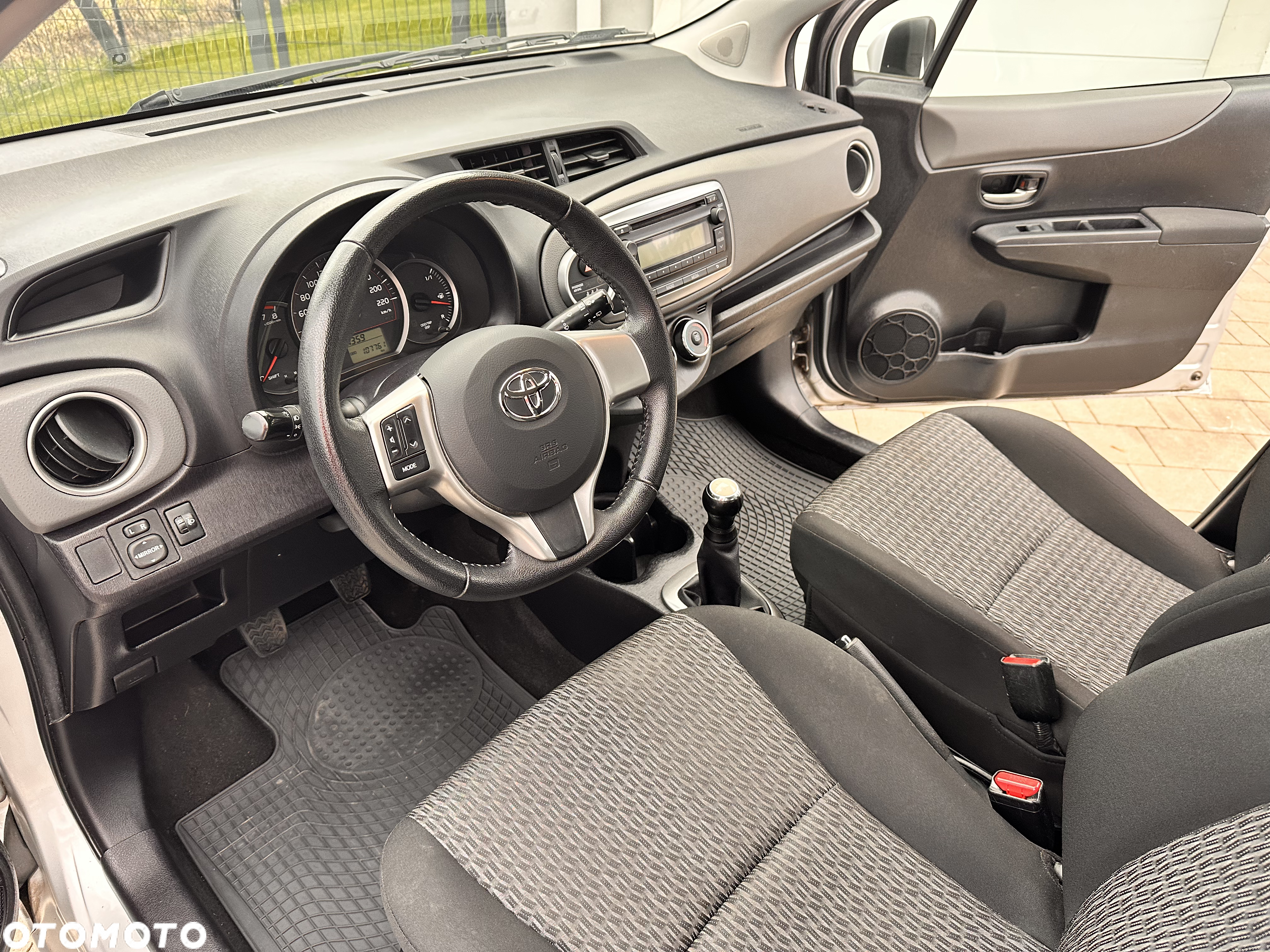 Toyota Yaris 1.0 Life - 6