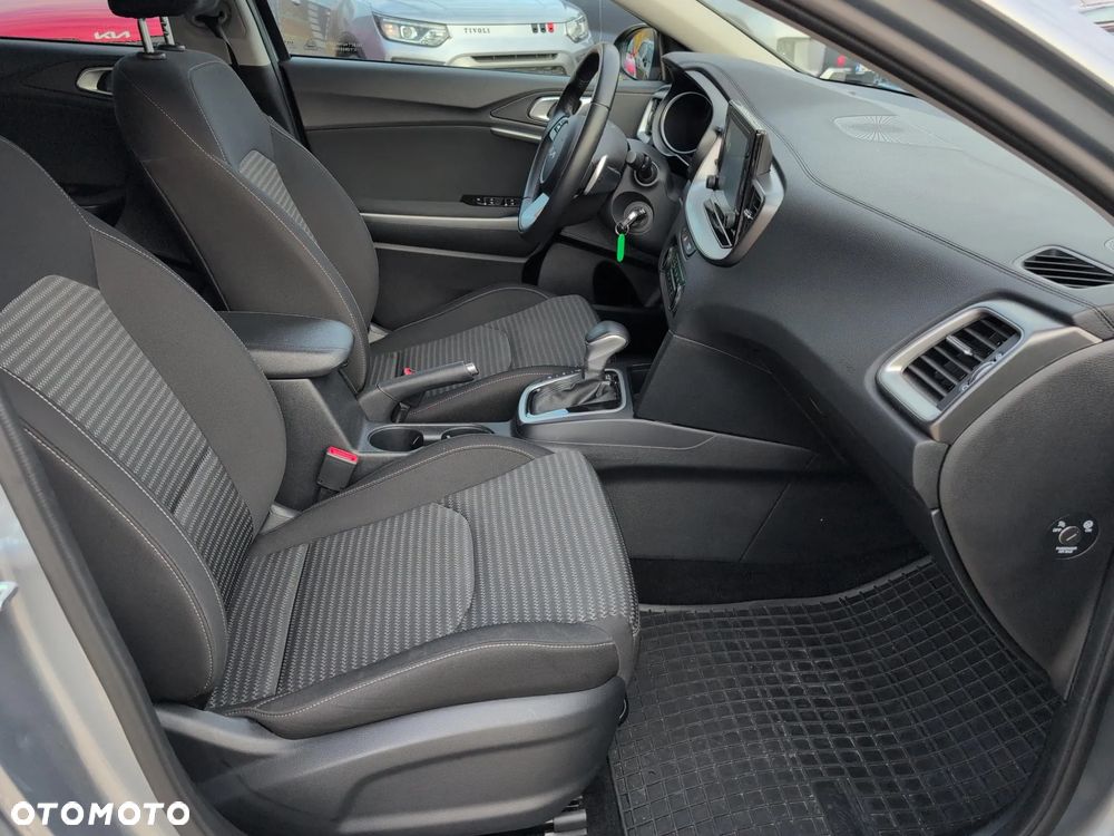 Kia XCeed 1.5 T-GDI M DCT - 22