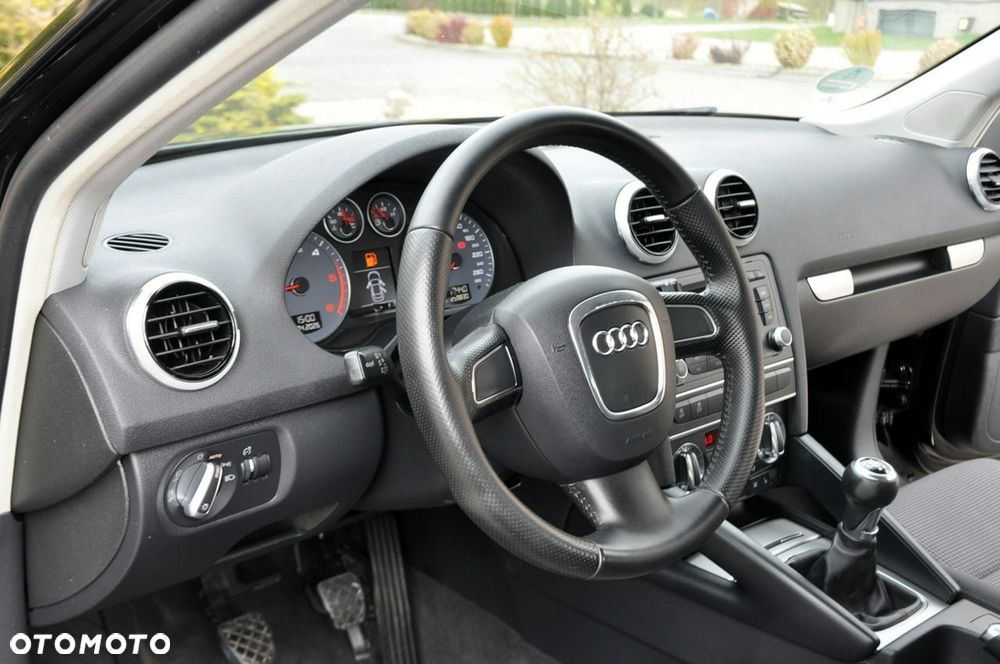 Audi A3 Sportback - 22