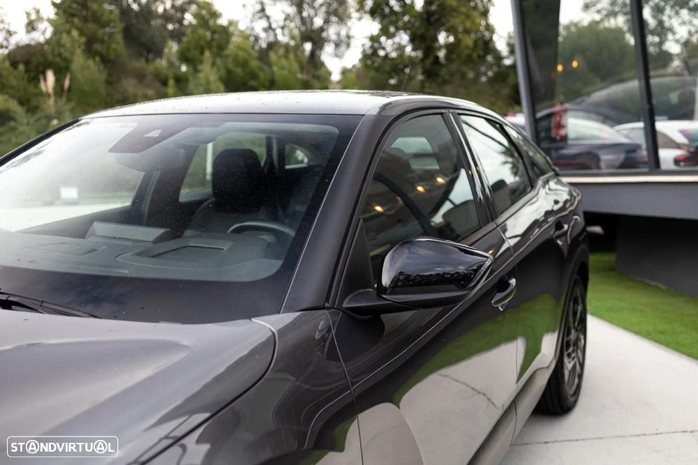 Citroën C4 1.2 PureTech Shine - 19