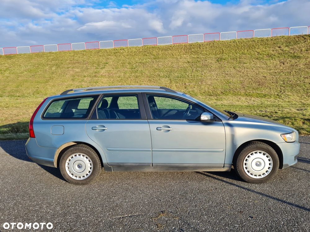 Volvo V50 1.8 - 9