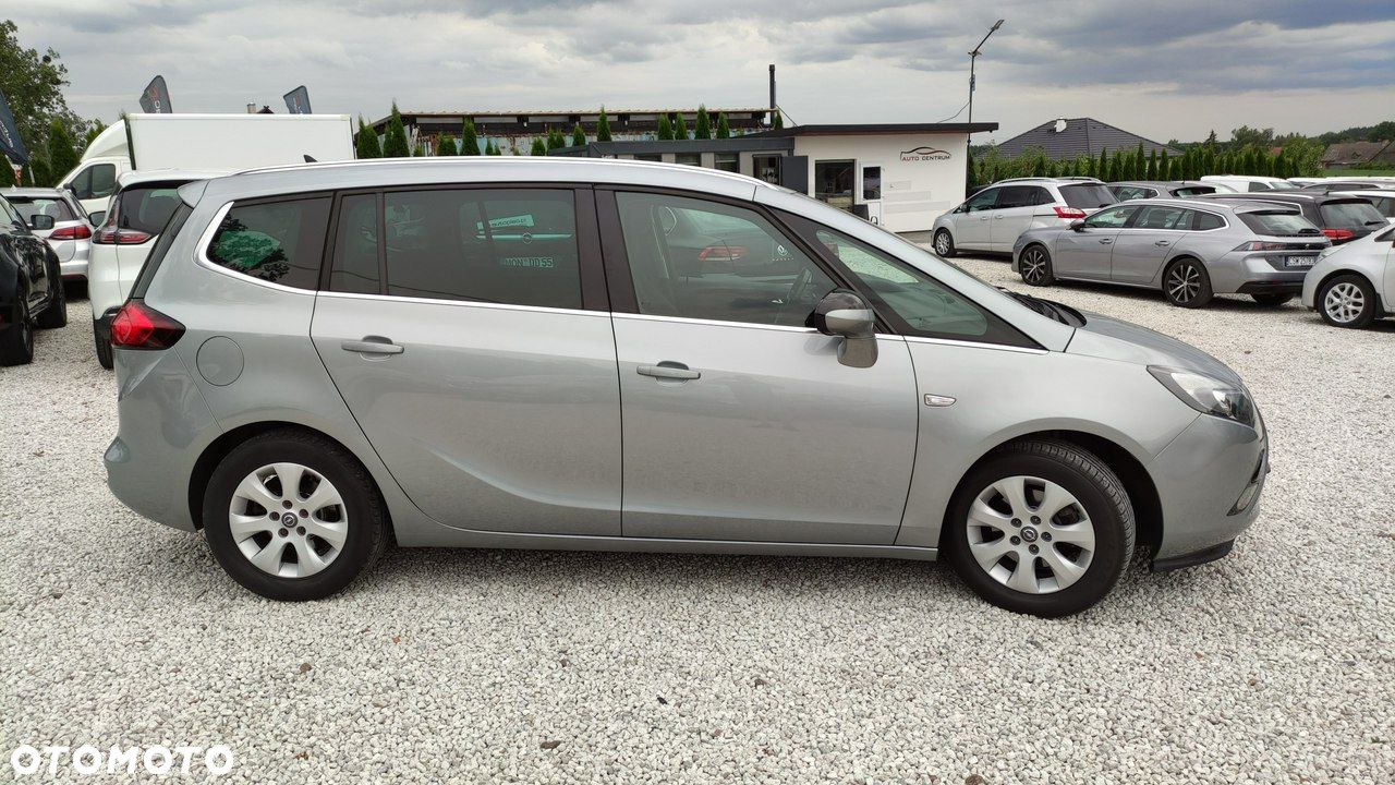 Opel Zafira - 15