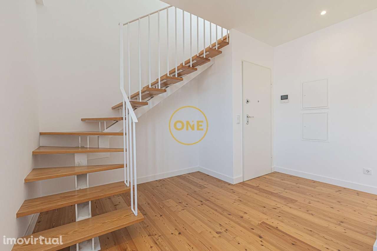 Apartamento T3 Duplex Monte Estoril - Grande imagem: 3/53