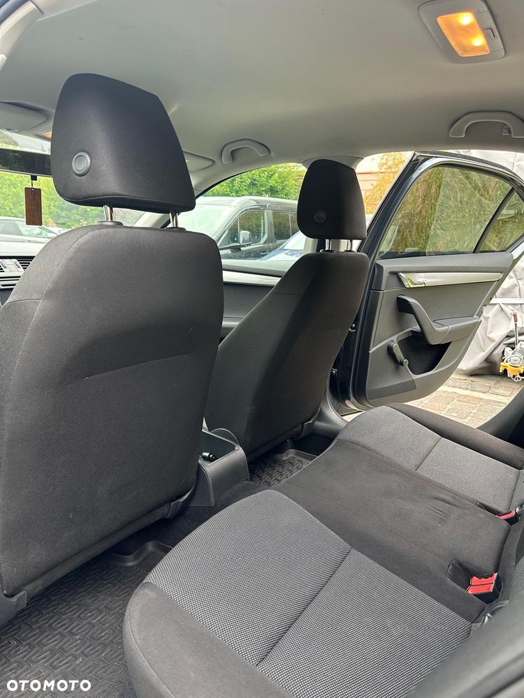 Skoda Octavia 1.4 TSI Active - 10