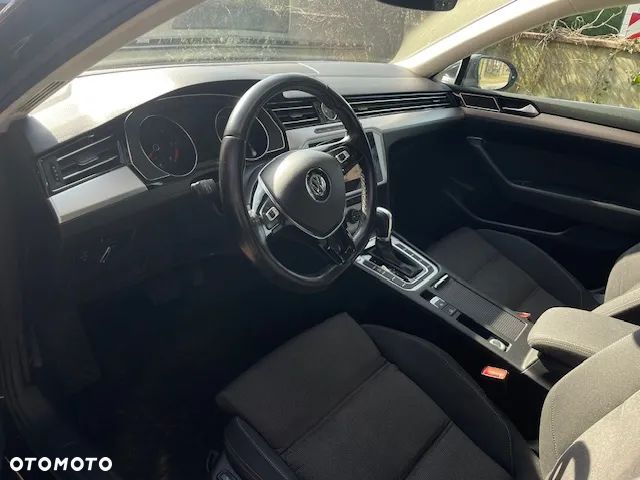 Volkswagen Passat Variant 2.0 TDI DSG (BlueMotion Technology) Comfortline - 3