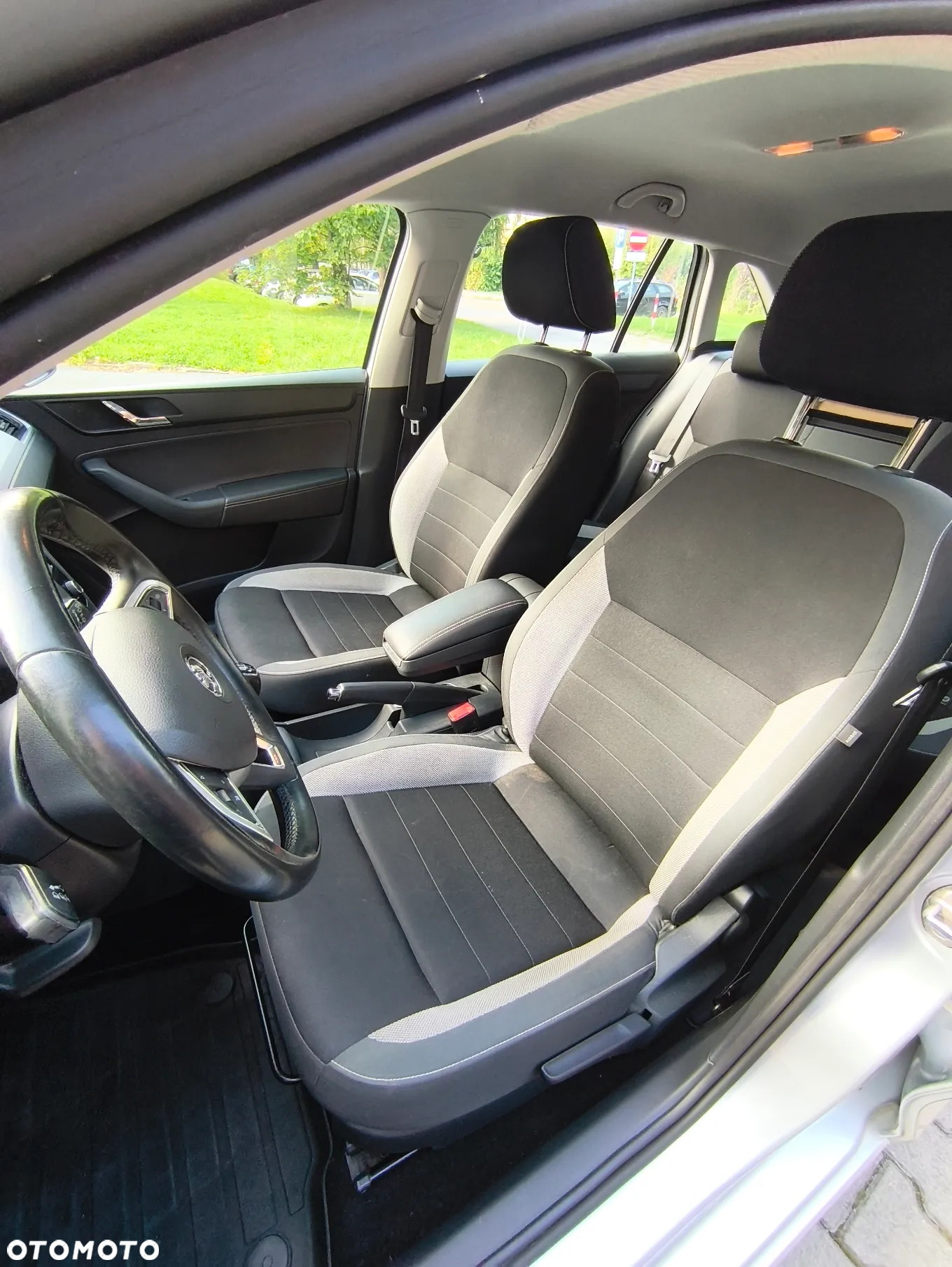 Skoda RAPID Spb 1.6 TDI DPF Ambition - 15
