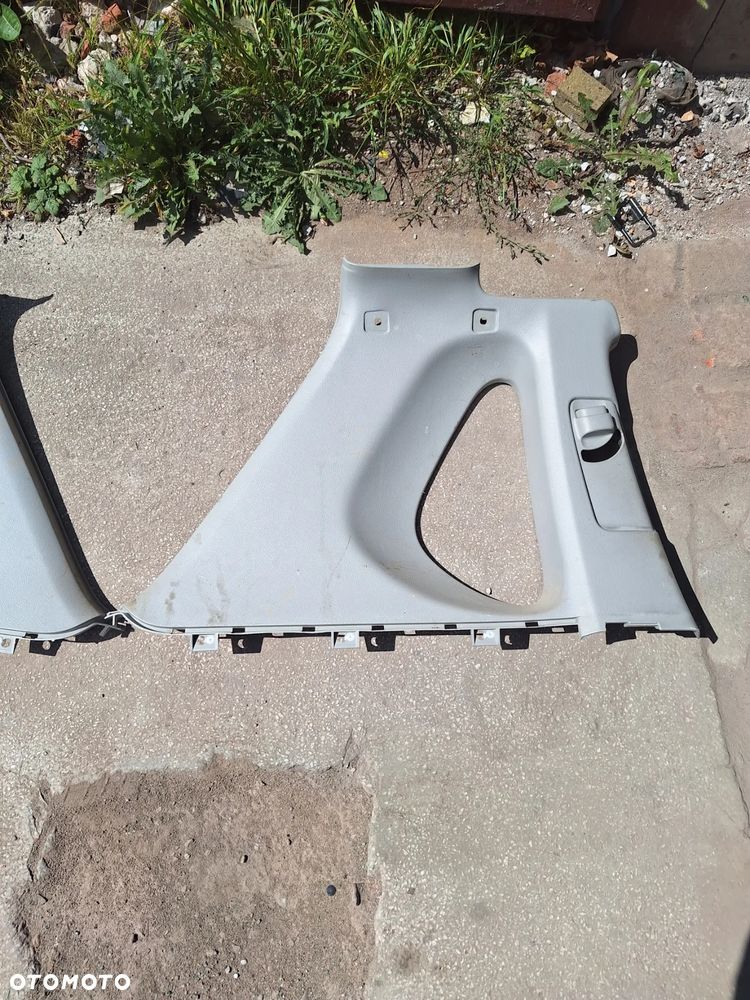 FRONTERA B 3d osłona  słupka lewa lub prawa - 6