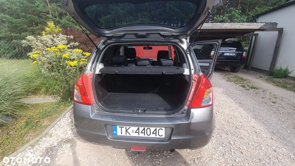 Suzuki Swift 1.3 JB Edition - 8