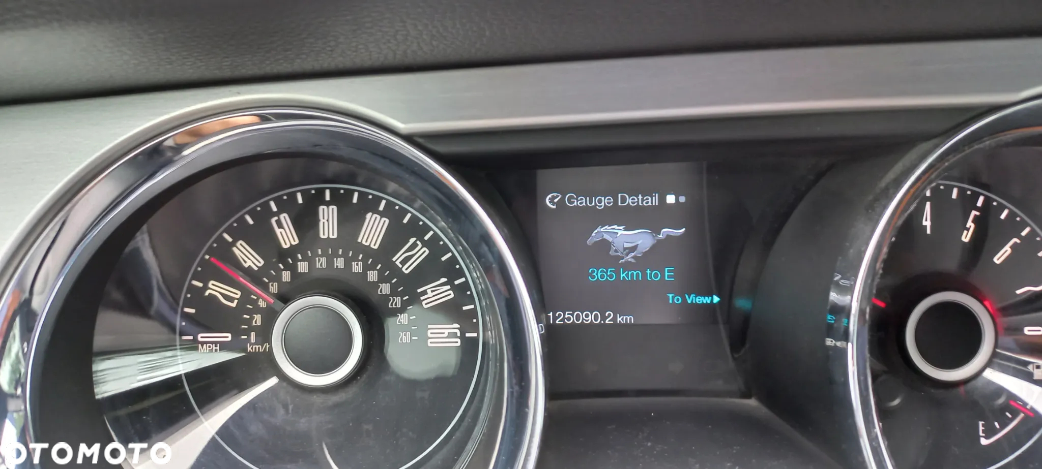 Ford Mustang 3.7 V6 Premium - 30