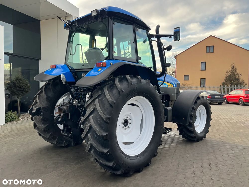 New Holland TM 120 - 8