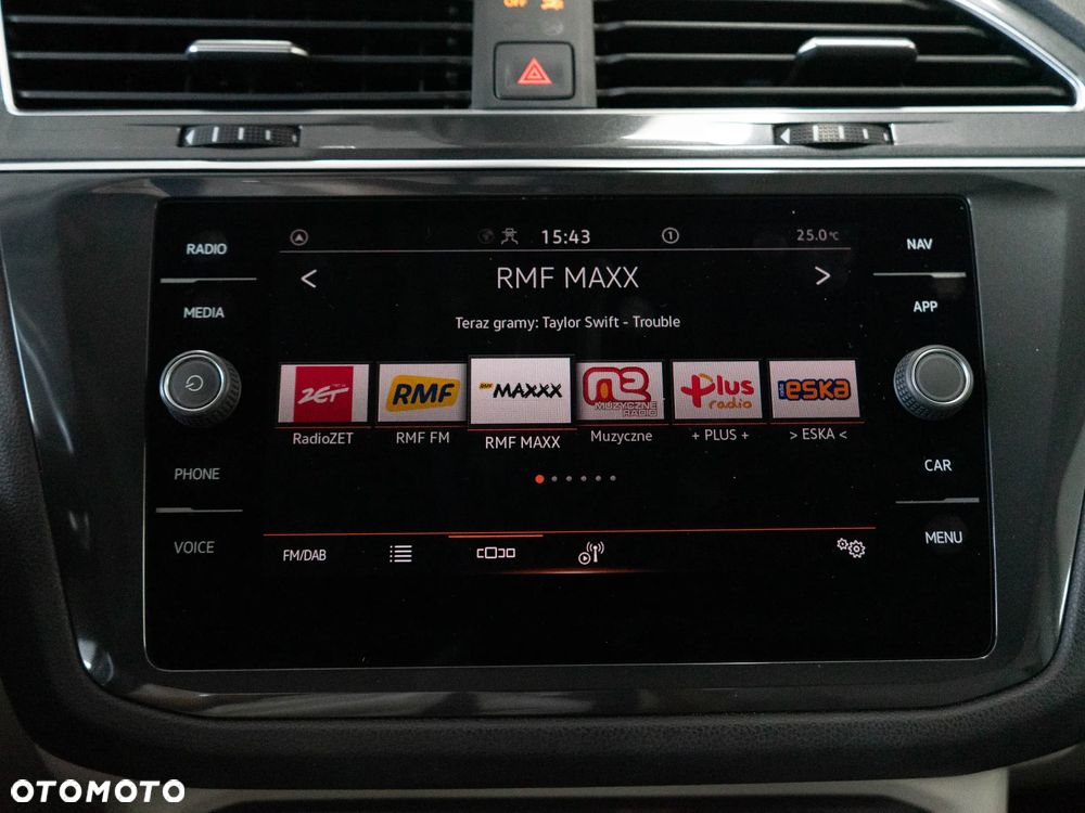 Volkswagen Tiguan 2.0 TDI SCR Elegance DSG - 17