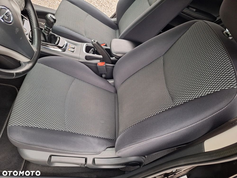 Nissan Pulsar 1.2 DIG-T Tekna - 19