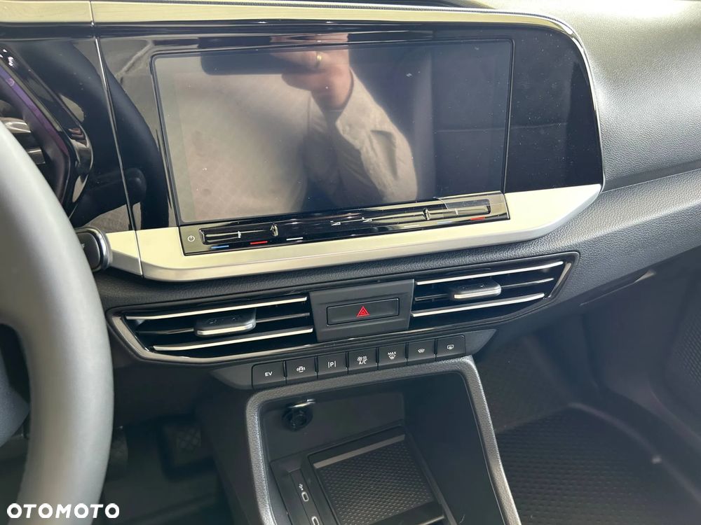 Ford Transit Connect - 13
