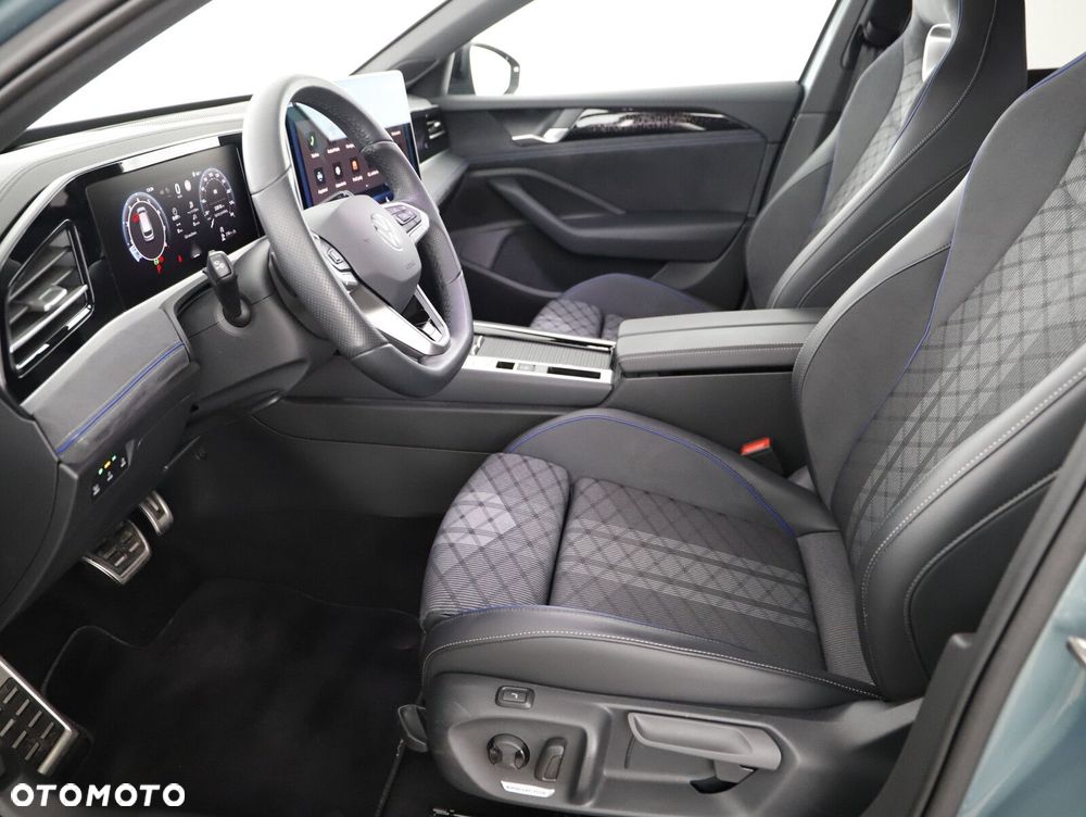 Volkswagen Passat - 9