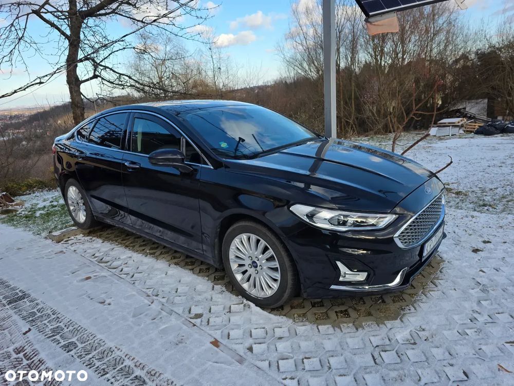 Ford Fusion - 1
