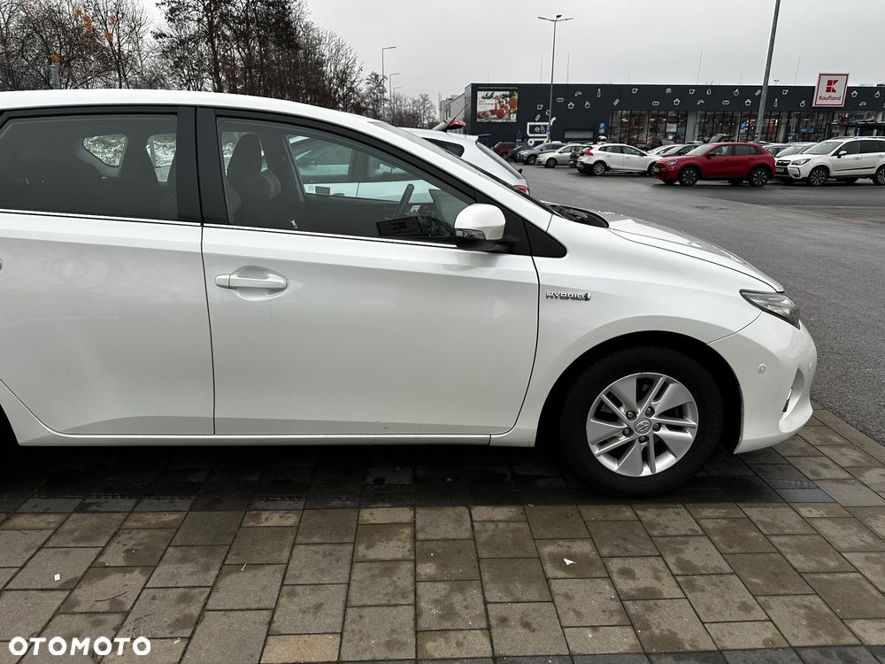 Toyota Auris - 16