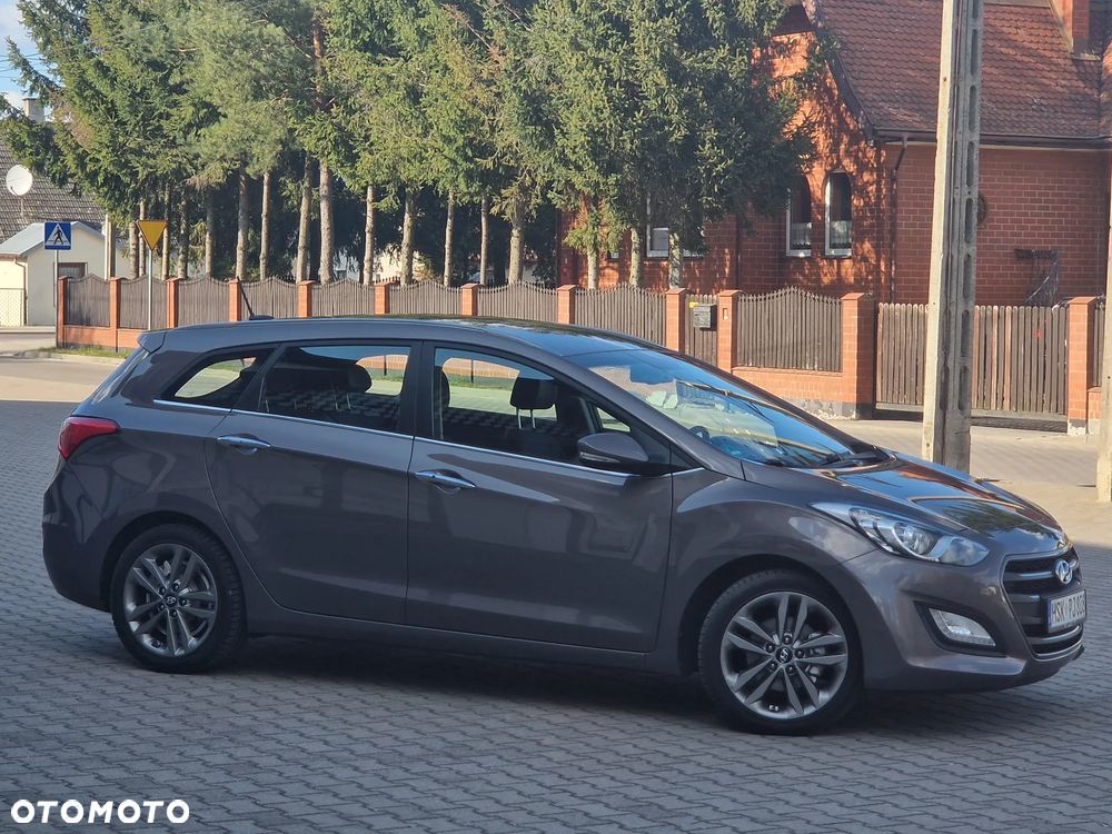 Hyundai i30 blue 1.6 GDI YES Gold - 31