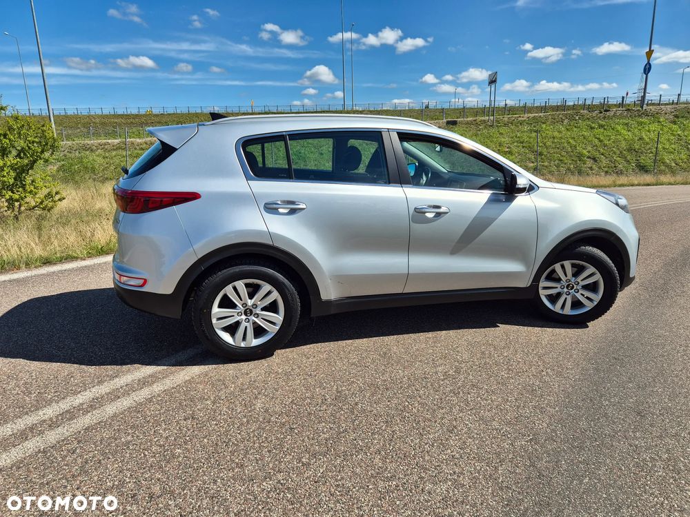 Kia Sportage 1.7 CRDI 2WD Edition 7 - 17