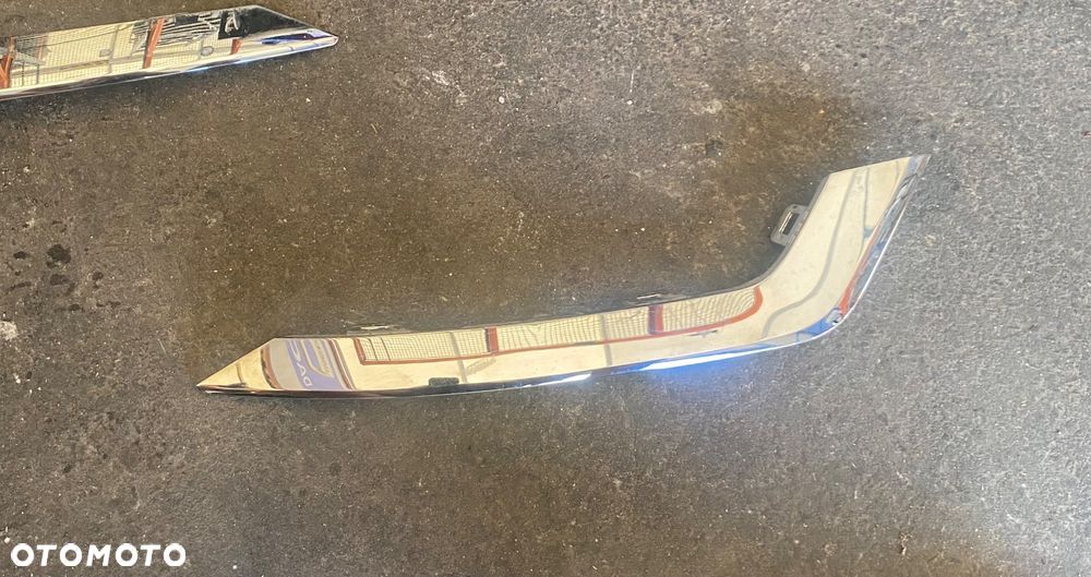 RENAULT CAPTUR 2 II NAKŁADKA LISTWA CHROM CHROMOWA LEWA TYLNA TYLNIA TYŁ  Chrom ZDERZAKA TYLNEGO TYŁ lewy 850C53407R - 1