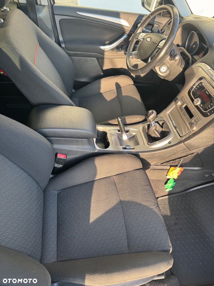 Ford S-Max 2.0 TDCi DPF Gold X - 11