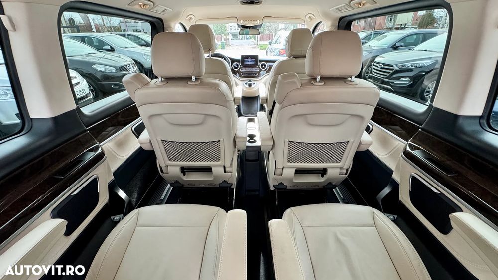 Mercedes-Benz V 250 (BlueTEC) d lang 4Matic 7G-TRONIC Avantgarde Edition - 26