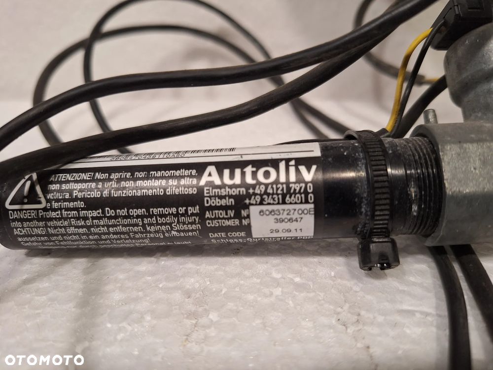 Napinacz pasa lewy przód Ducato III Boxer  606372700 - 2