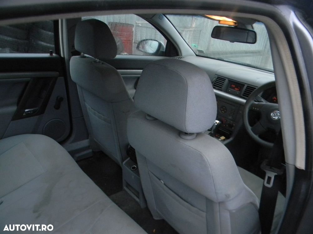 Dezmembrari  Opel VECTRA C  2002  > 2009 2.2 DTI Motorina - 42