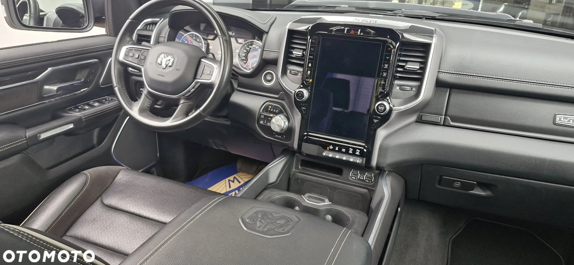 RAM 1500 Crew Cab Laramie - 15